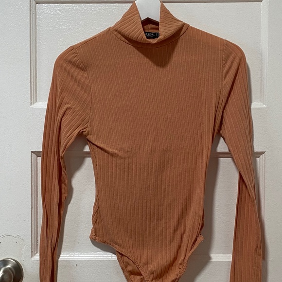 Nasty Gal Tops - NASTY GAL BODYSUIT